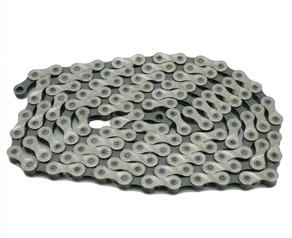 KMC 9 speed chain and quick link (130 links)